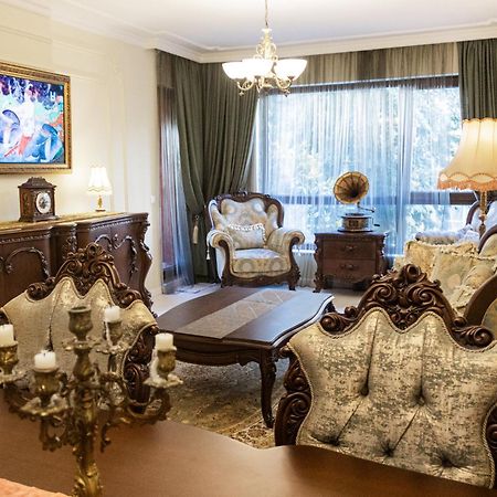 Central Luxury Antique Apartment Varna Luaran gambar