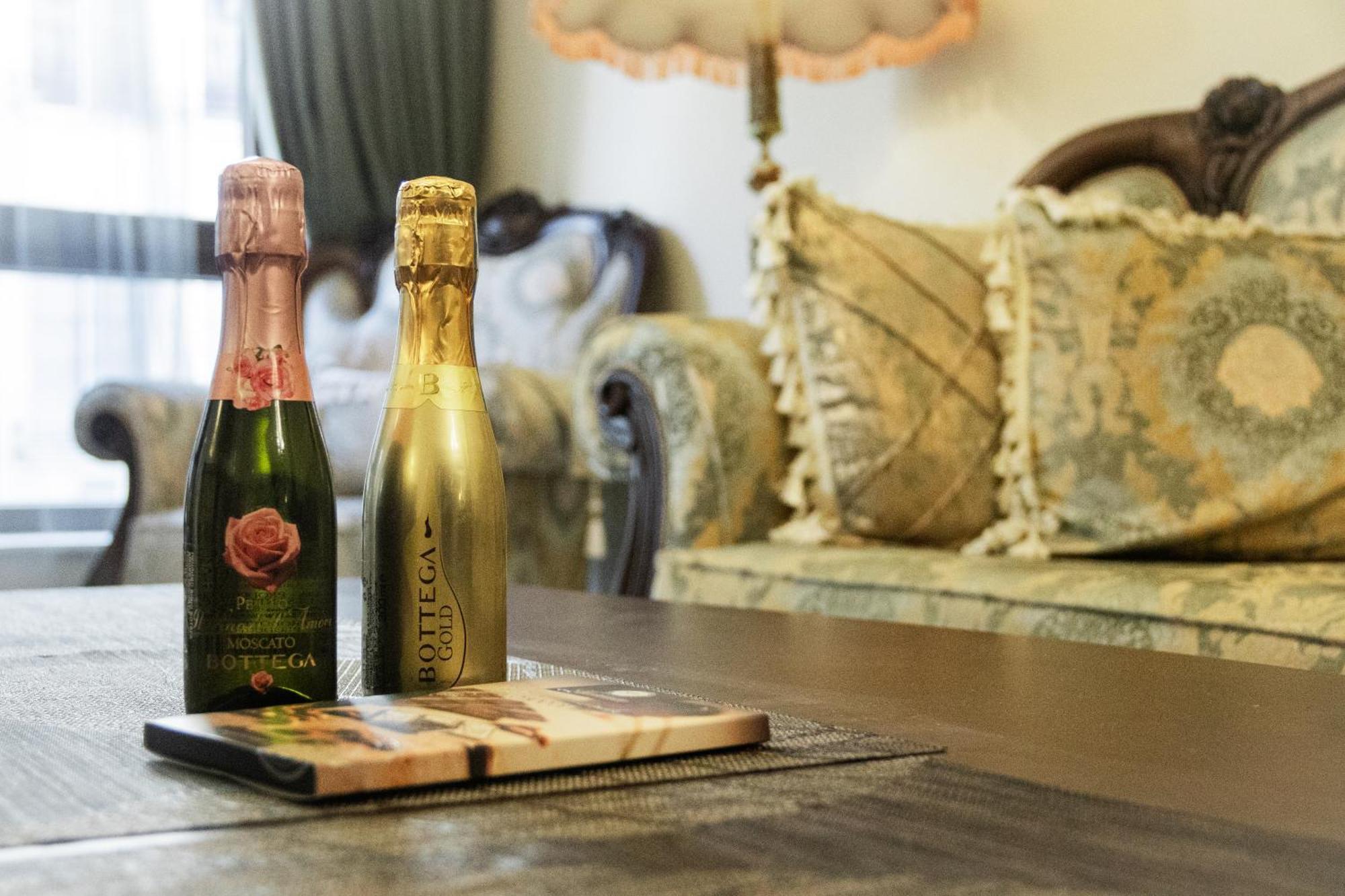 Central Luxury Antique Apartment Varna Luaran gambar