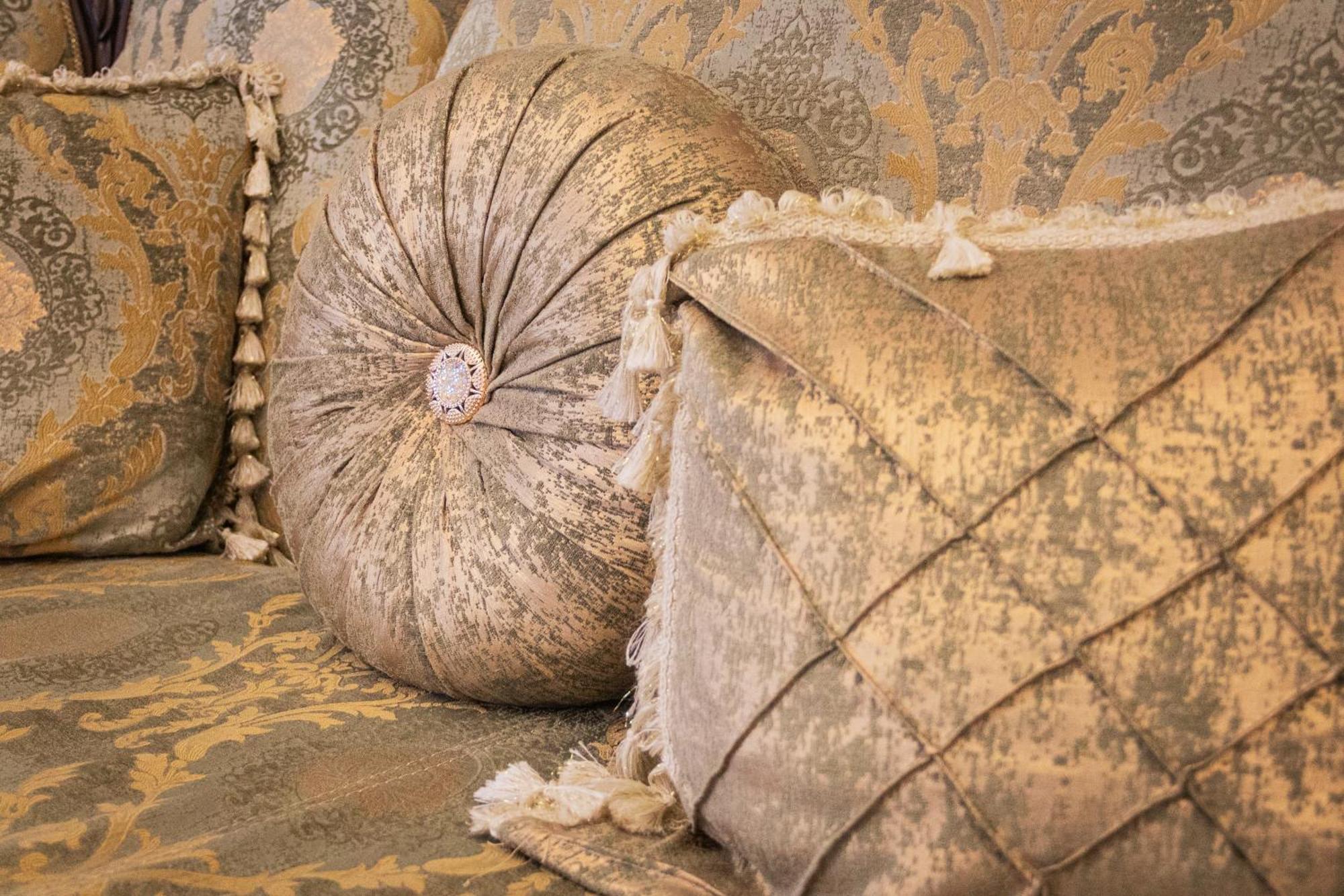 Central Luxury Antique Apartment Varna Luaran gambar