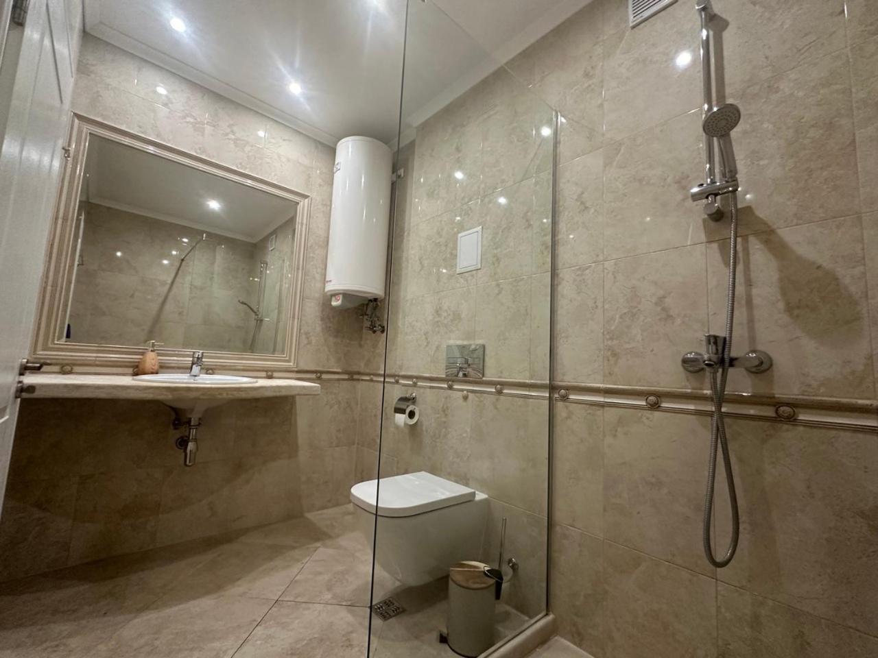 Central Luxury Antique Apartment Varna Luaran gambar
